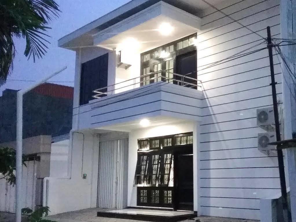 Mess Inn Semarang Dış mekan fotoğraf
